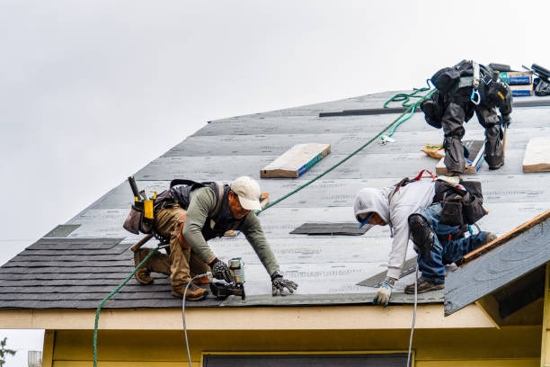 Professional Emergency Roof Repair technician working in Icard, NC